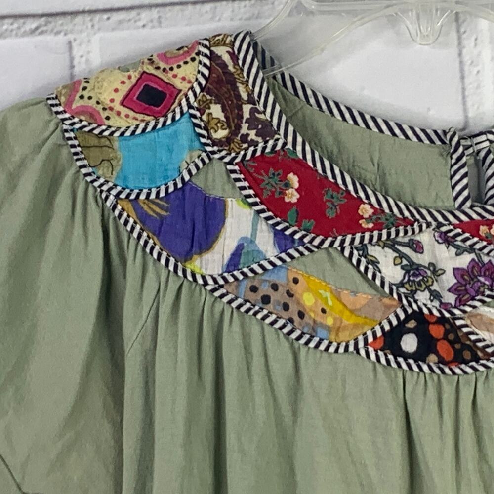 vintage Y2K Forever 21 top quilted patchwork sage green cottagecore size small